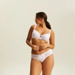 Soutien-gorge Emboîtant Avec Armatures Blanc LUCCIA TWIST -Bestform Lingerie Boutique BL14609 9A0 WEB 3